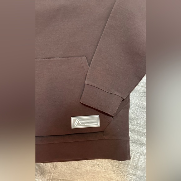 Alphalete ELMTS Hoodie - Medium - Picture 8 of 9